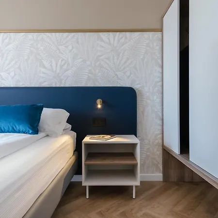 Du Hotel