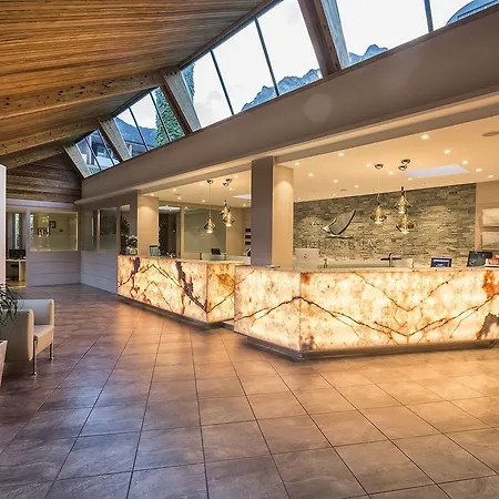Du Hotel